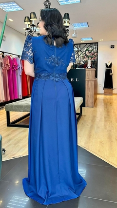 Vestido em Tule Bordado Liah Azul Marinho Plus - comprar online