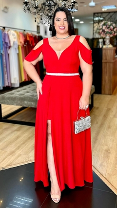 Vestido em Crepe Liz Vermelho Plus C/ Cinto Strass