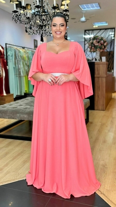 Vestido em Crepe Amalia Coral Plus + Cinto Strass + Mangas Removíveis na internet