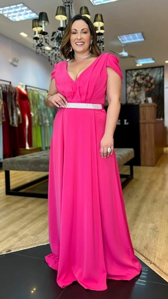 Vestido em Crepe Clarice Pink Plus (Mangas Removíveis) na internet