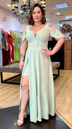 Vestido em Crepe Liz Verde Menta Plus C/ Cinto Fivela na internet