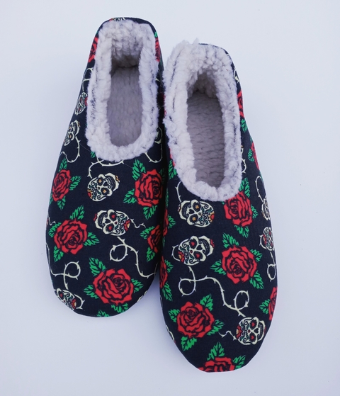 Pantuflas SKULLS N' ROSES