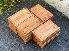 Plato de madera x12 un. C/ Grabado - comprar online