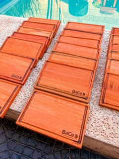 Platos de madera x6 un. C/grabado - Parrillas Argentinas