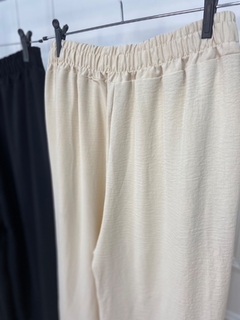 Pantalona em Crepe SALAMANCA 38, 40 e 42/44 - loja online