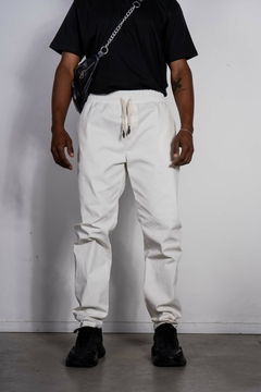 PANT. WHITE