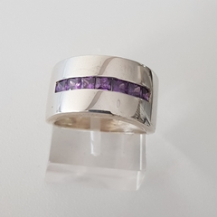 Anillo en Plata con hilera de Cúbic violeta - comprar online