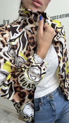 CAMPERA ROMPEVIENTO CHERRY ANIMAL