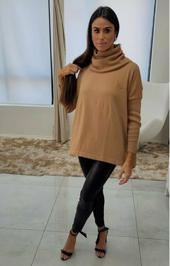 conjunto anselmi ambicione blusa feminina e calça de couro com malha atrás da ambicione by anselmi