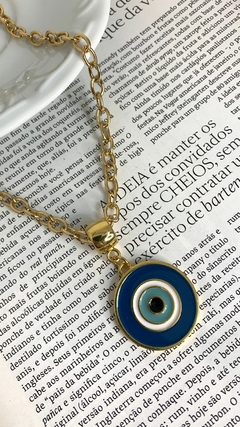 Colar artesanal corrente dourada pingente olho grego esmaltado - CA1754 - comprar online