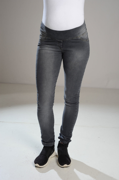 Jeans con lycra modelo Jeguins