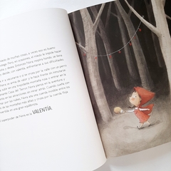 EL GRAN LIBRO DE LOS SUPERPODERES - Lectorcitos a volar • Librería infantil 