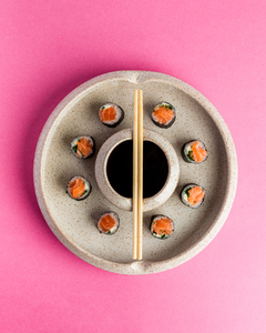 Prato Sushi de cerâmica redondo grande Rosa - envio em até 3 dias úteis. - Cerâmica Lavanda peças Exclusivas feitas à mão