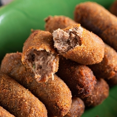 Croquete de carne pré-frito na internet