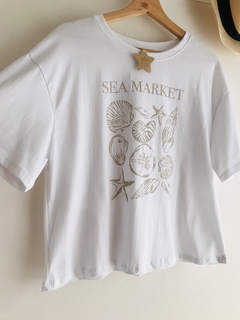 Remera Sea Market en internet