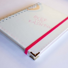 caderno rosa feminino a5