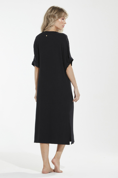 Kaftan Midi Canelado Preto (300.02) - comprar online