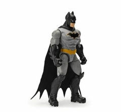 Muñeco Batman Figura Articulada 10 Cm Con Accesorios - comprar online