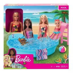 Muñeca Barbie Con Piscina Glam Mattel Ghl91