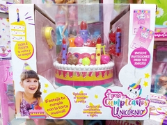 Torta De Cumpleaños Musical Unicornio Bilingüe Juliana Chica - comprar online