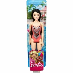 Muñeca Barbie Beach Doll Malla Rosa Ghh38 - comprar online