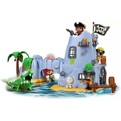Pinypon Action Isla Pirata Con 1 Figura Y Accesorios 15637 - comprar online