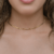 Colar choker feminino delicado de fita média lisa folheado em ouro 18k da Anastásia Joias
