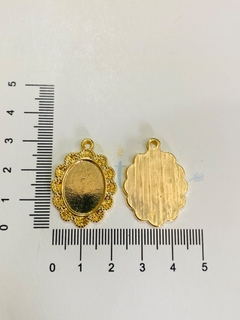Pingente Arabesco oval para resinar 30mm - Dourado na internet
