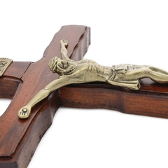 Crucifixo de Parede em Madeira Nobre 39cm - Ouro Velho - Grata Luz - Artigos Religiosos criativos