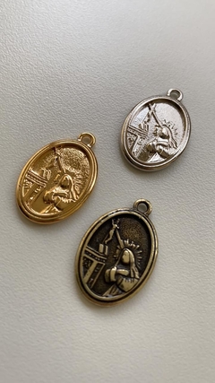 Medalha Santa Rita de Cássia - Ouro Velho na internet