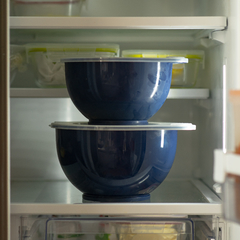 Imagen de Set de 3 bowls con tapa color azul