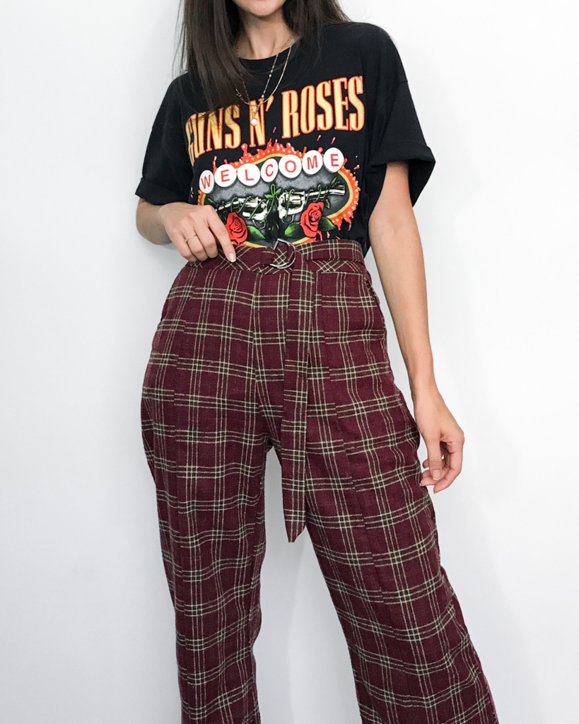 Calça xadrez grunge 2025