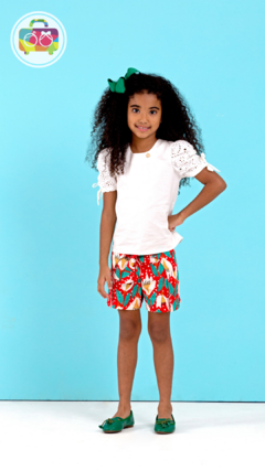 Conjunto Infantil Feminino Copo de Leite - Marca Precoce - Pose