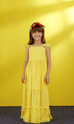 Vestido Infantil Feminino Longo Yellow - Marca Precoce - Pose