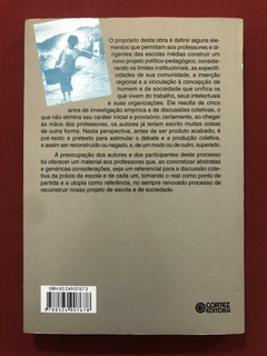 Livro - Ensino Médio: Construindo Uma Proposta - Acacia Kuenzer - Editora Cortez - comprar online