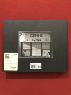 Livro - CBGB & OMFUG - Tamar Brazis - Capa Dura - Ed. Abrams - comprar online