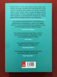 Livro - Armada - Ernest Cline - Editora LeYa - Seminovo - comprar online