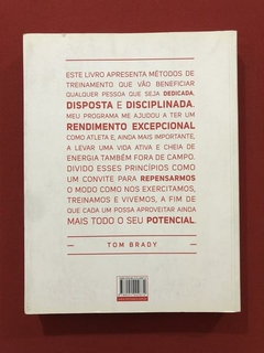 Livro - O Método TB12 - Tom Brady - Ed Intrínseca - Seminovo - comprar online