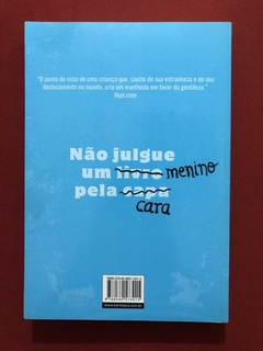 Livro - Extraordinário - R. J. Palacio - Ed. Intrínseca - Seminovo - comprar online