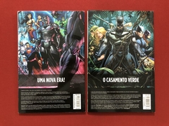 HQ - Injustiça 2 - 2 Volumes - DC - Panini Comics - Seminovo - comprar online