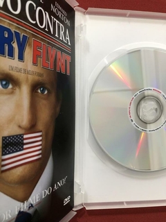 DVD - O Povo Contra Larry Flynt - Woody Harrelson - Seminovo na internet