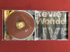 CD Duplo - Stevie Wonder - Natural Wonder - Nacional - Semin - Sebo Mosaico - Livros, DVD's, CD's, LP's, Gibis e HQ's