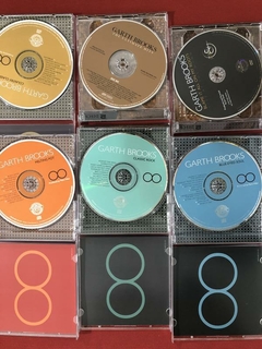 CD - Box Set Garth Brooks - Blame It All On My Roots - Semin - Sebo Mosaico - Livros, DVD's, CD's, LP's, Gibis e HQ's