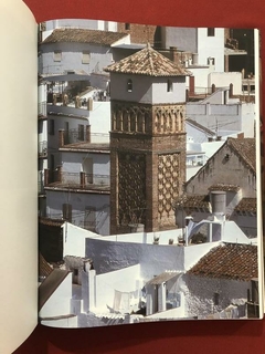Imagem do Livro - Maurische Architektur In Andalusien - Marianne Barrucand - Taschen