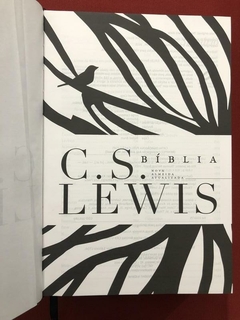 Livro - Bíblia - C.S. Lewis - Capa Dura - Thomas Nelson - Seminovo - Sebo Mosaico - Livros, DVD's, CD's, LP's, Gibis e HQ's