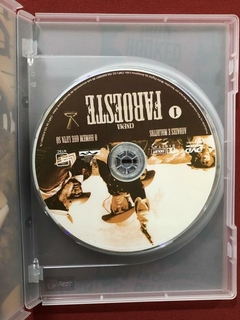 DVD - Cinema Faroeste - Seis Clássicos - Versátil - Seminovo - loja online