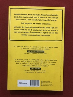 Livro - Sempre Faço Tudo Errado Quando Estou Feliz - Raquel Segal - Seminovo - comprar online