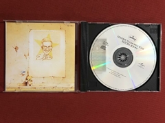 CD - Elton John - Goodbye Yellow Brick Road - Seminovo na internet