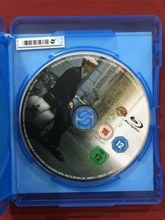 Blu-ray Duplo - O Curioso Caso De Benjamin Button - Seminovo - Sebo Mosaico - Livros, DVD's, CD's, LP's, Gibis e HQ's