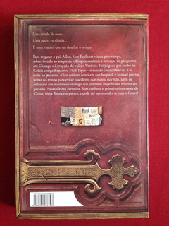 Livro - O Círculo De Ouro - Guillaume Prévost - comprar online